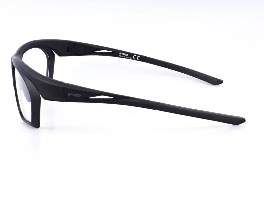 Vision, černo - černá, zabrousit lze pouze klasicky prohnutá dioptrická skla, báze 2,0 - 6,0