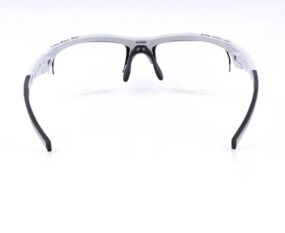 Racer, šedý, zabrousit lze pouze klasicky prohnutá dioptrická skla, báze 2,0 - 6,0