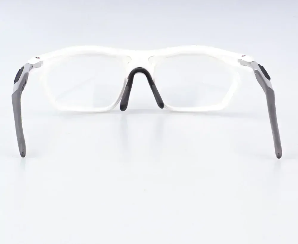 Rydon2 slim, bílo - bílý, zabrousit lze pouze klasicky prohnutá dioptrická skla, báze 2,0 - 6,0